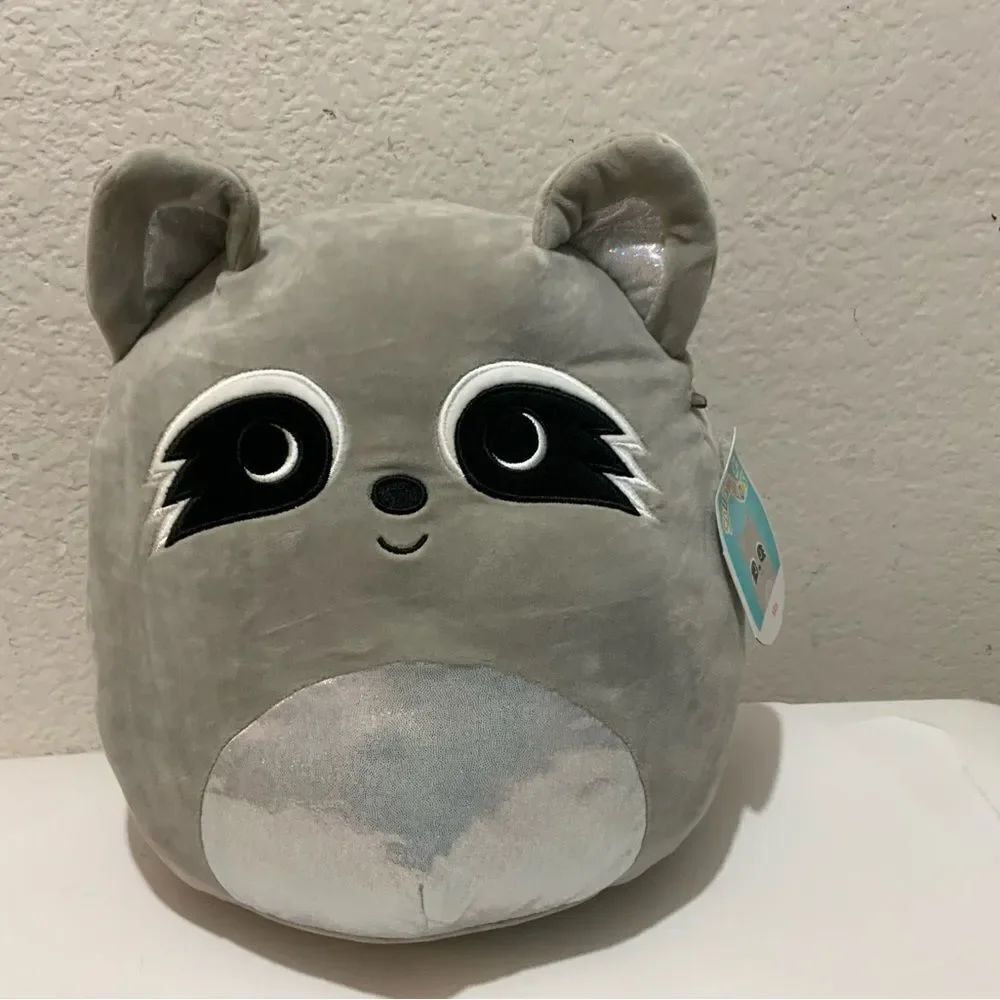 NEW 12” Fall 2021 Release “Max the Raccoon” Squishmallow Walgreens Exclusive